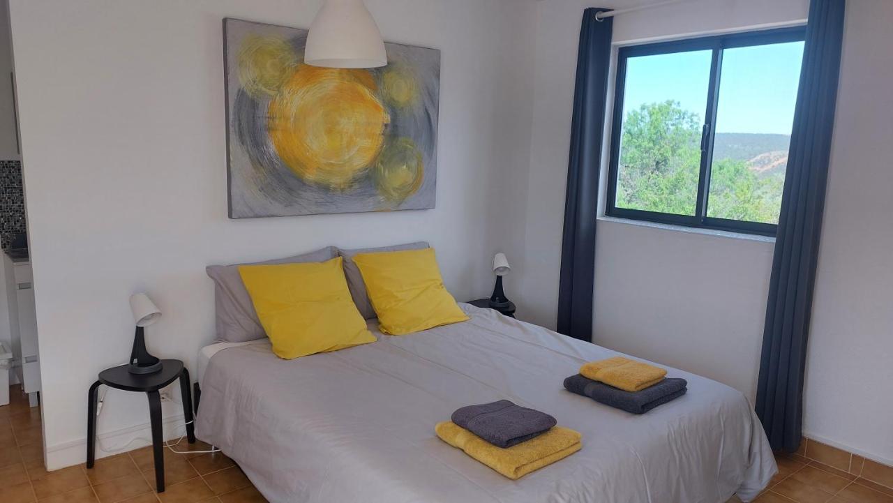 "Oliveiras" Appartement Typique Avec Terrasse Et Piscine Λουλέ Εξωτερικό φωτογραφία