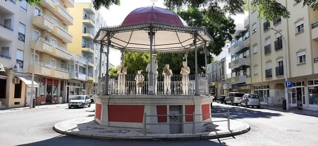 "Oliveiras" Appartement Typique Avec Terrasse Et Piscine Λουλέ Εξωτερικό φωτογραφία